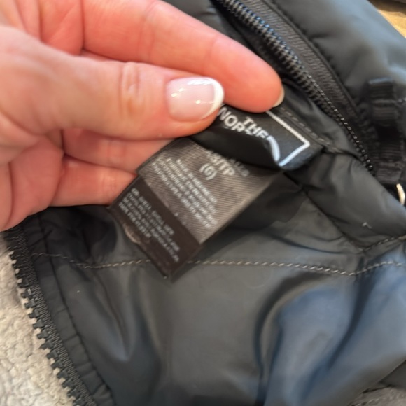 The North Face jacket - Picture 4 of 6